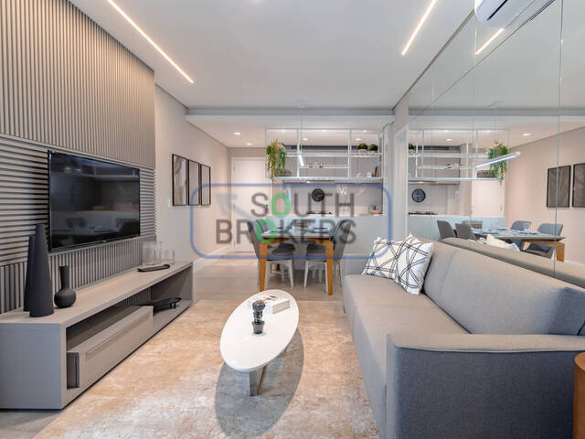 #51 - Apartamento para Venda em Curitiba - PR