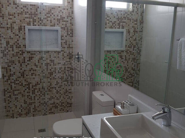 #165 - Apartamento para Venda em Curitiba - PR