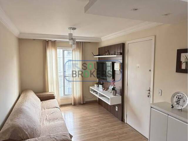 #558 - Apartamento para Venda em São José dos Pinhais - PR - 1