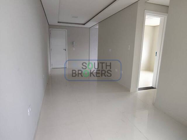 #580 - Apartamento para Venda em São José dos Pinhais - PR