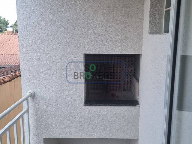 #588 - Apartamento para Venda em São José dos Pinhais - PR