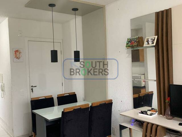 #589 - Apartamento para Venda em São José dos Pinhais - PR
