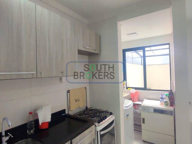 #591 - Apartamento para Venda em Curitiba - PR